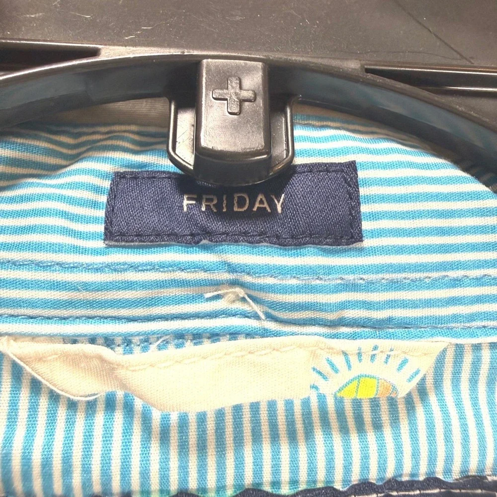 Chubbies Mens M White All Over TROPICAL PINEAPPLE BEER FRIDAY Button SS24CA0778A